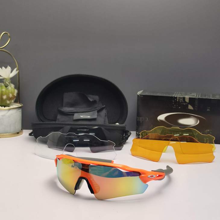 Picture of Oakley Sunglasses _SKUfw66124508fw